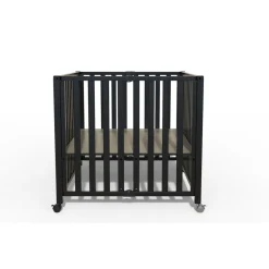 Bebies First Baby Box Met Wieltjes Sarah Met Matras