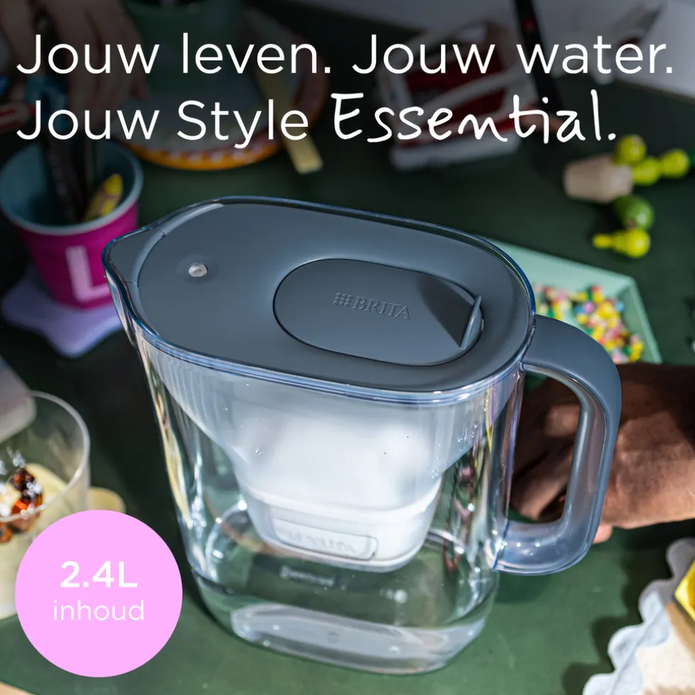 BRITA waterfilterkan Style Essential Blauw (2,4L) incl. 6x MAXTRA PRO filters