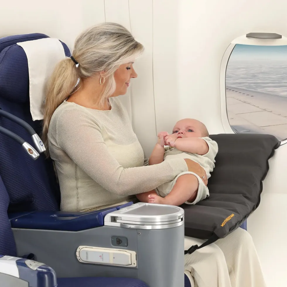 Deryan AirTraveller Vliegtuigbedje reiskussen inclusief matras