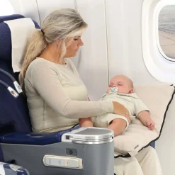 Deryan AirTraveller Vliegtuigbedje Reiskussen inclusief matras