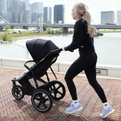 Deryan Bolt Jogging Kinderwagen Inclusief net en pomp