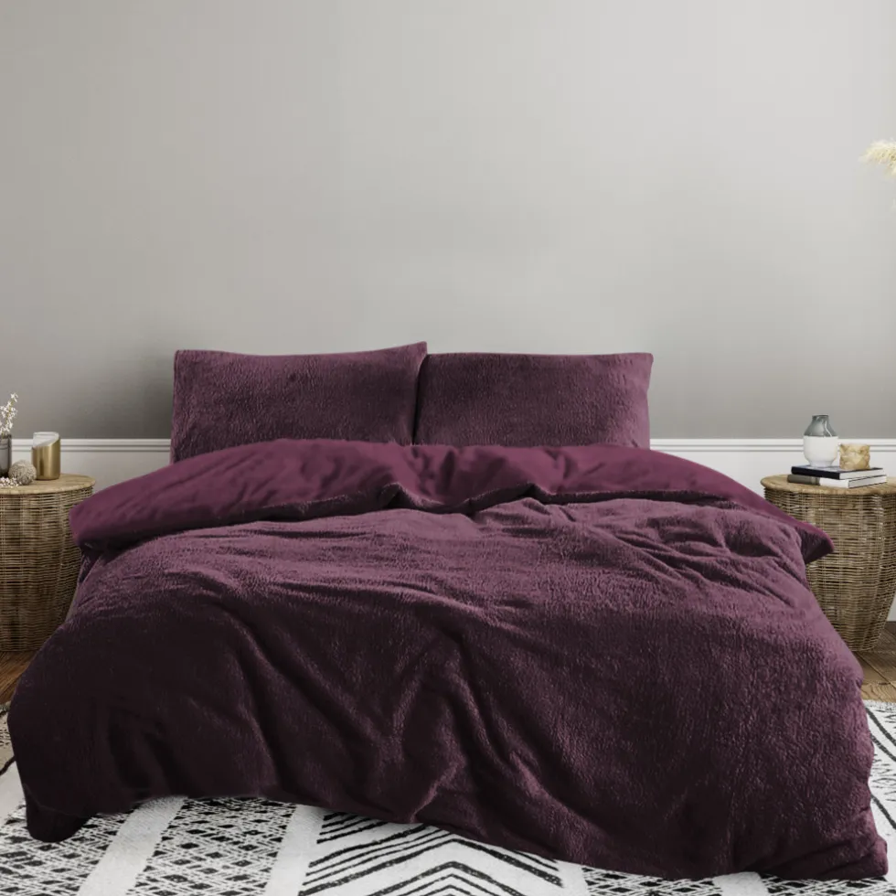 Eleganzzz Dekbedovertrek Teddy Pluche - bordeaux 200x200/220cm