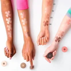 Essence 02 Pearl Crèmeoogschaduw