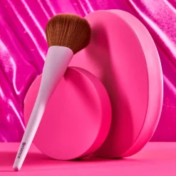 Essence 01 Powdered Perfection Powder Brush