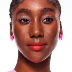 Essence I Love Extreme Blue Crazy Volume Mascara