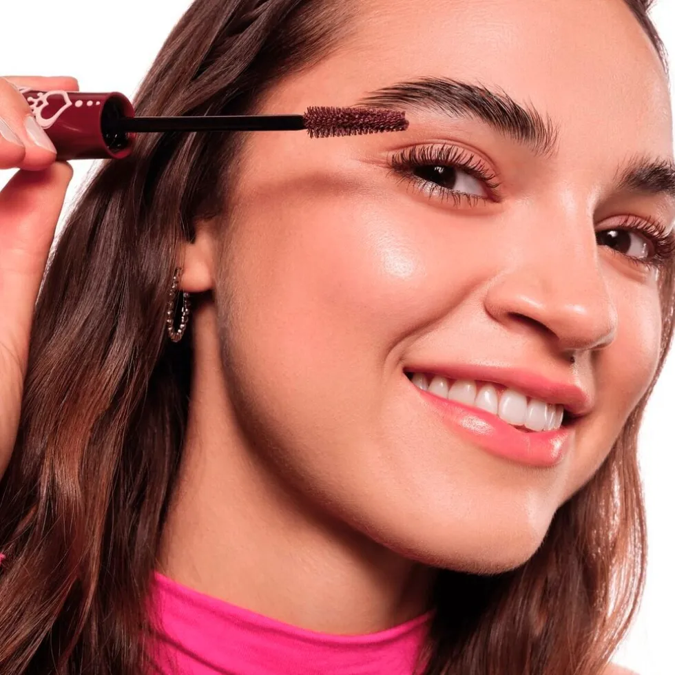 Essence Lash Princess Burgundy Mascara