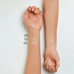 Essence Skin Lovin' Sensitive 20 Medium Concealer