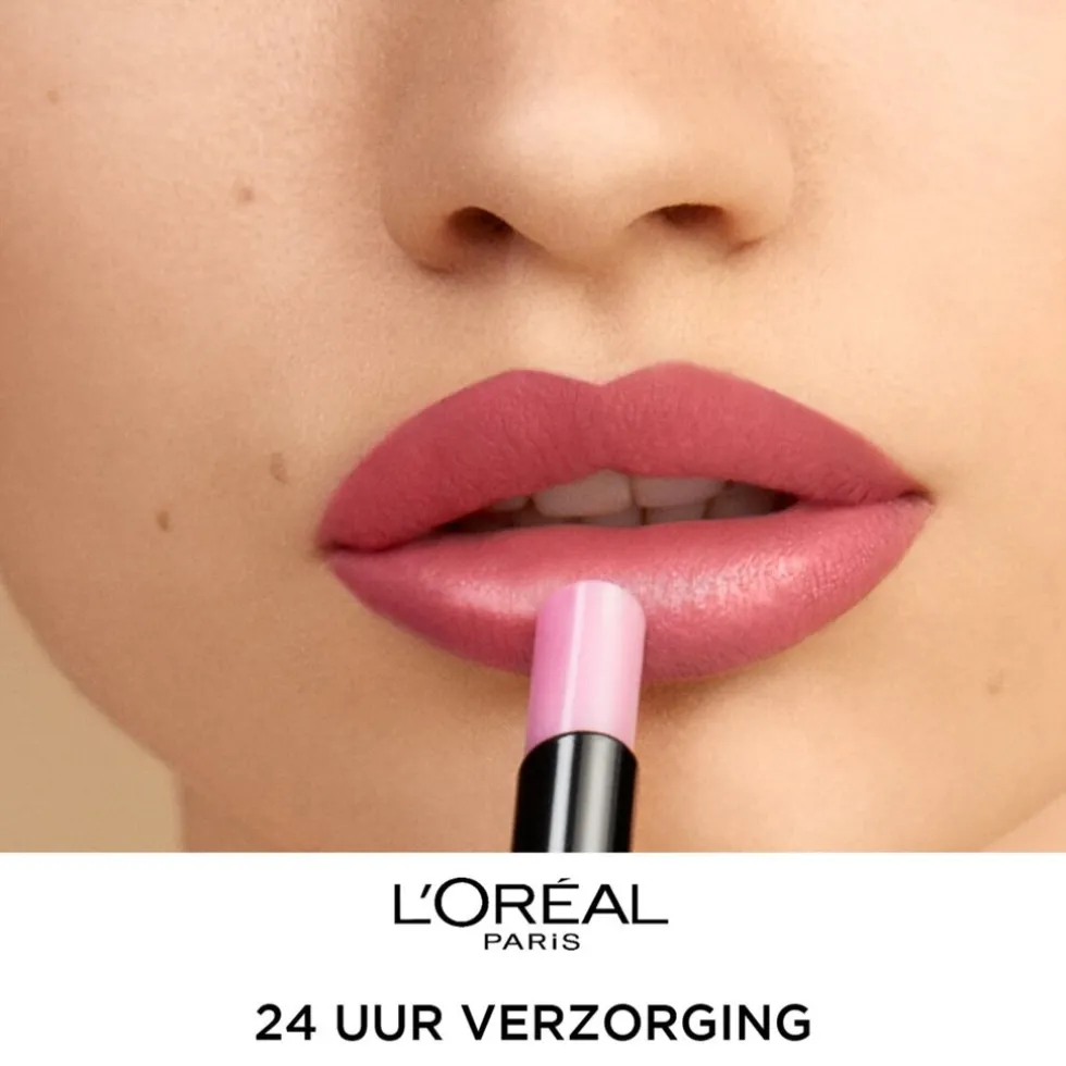 L'Oréal Paris Infaillible 24H 404 Corail Constant Lipstick