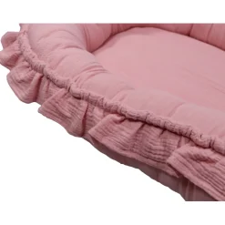MamaLoes Soft Cotton Ruffle Licht Roze Babynest