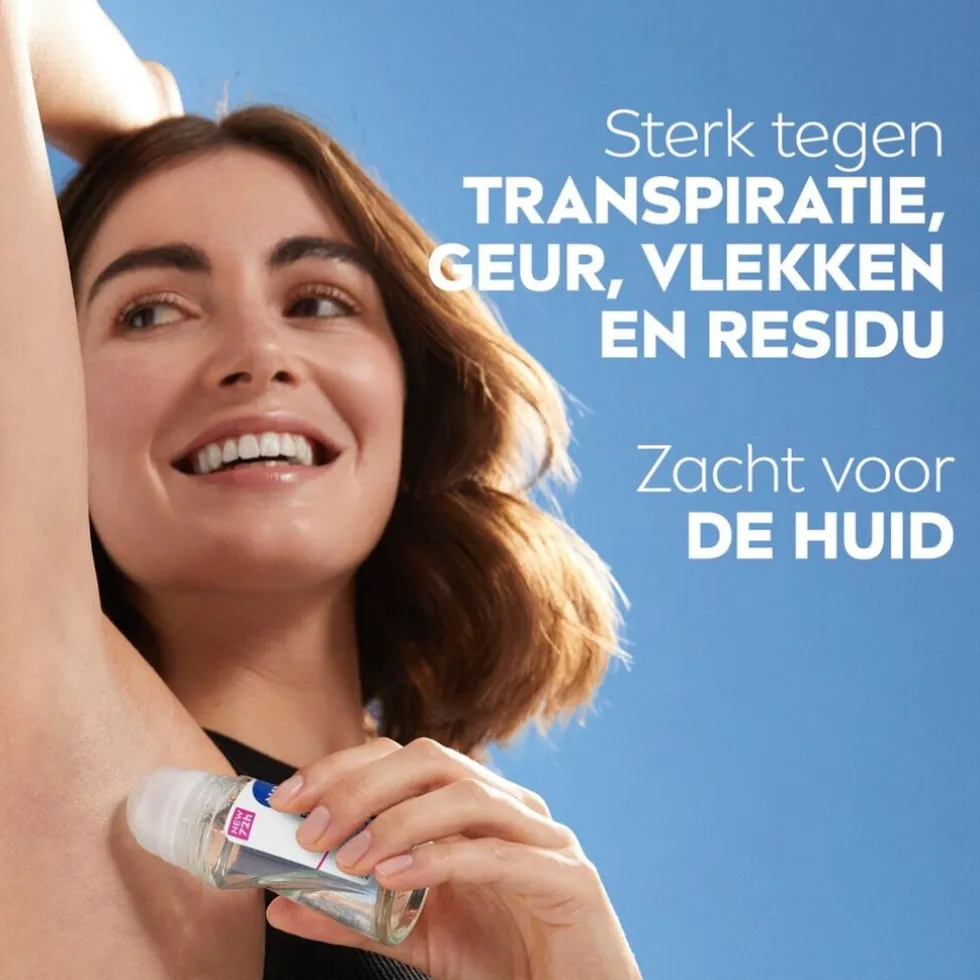 NIVEA Black & White Invisible Original Antitranspirant Roller