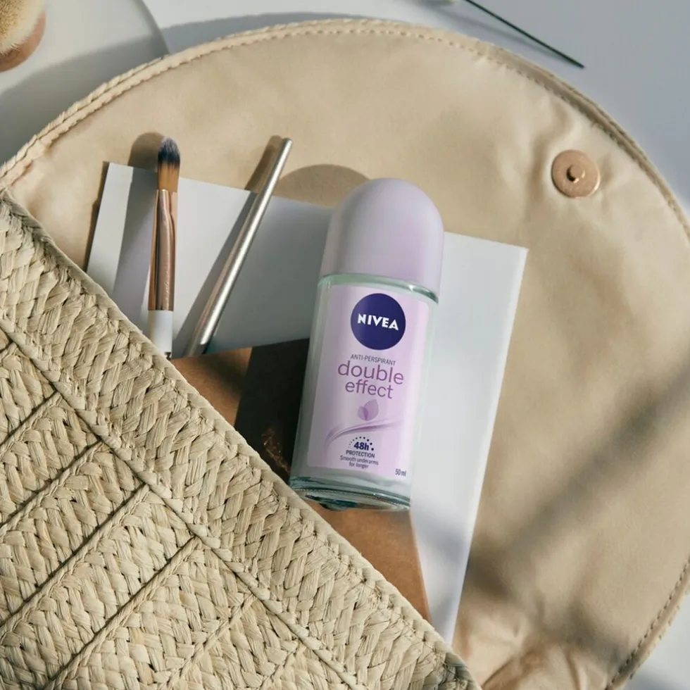 NIVEA Double Effect Antitranspirant Roller