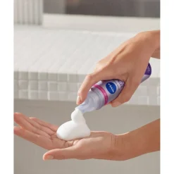 NIVEA Hold 4 Extra Strong Styling Mousse