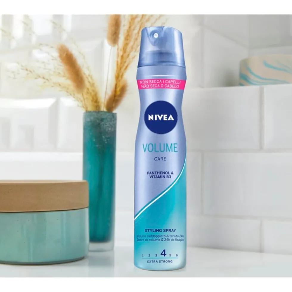 NIVEA Hold 4 Volume Care Styling Spray