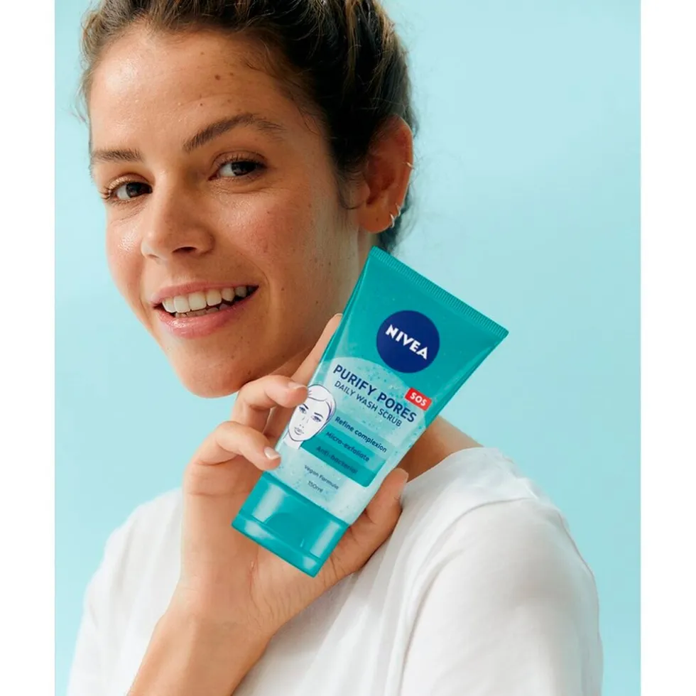 NIVEA Pure Effect Clean Deeper Reinigingsscrub