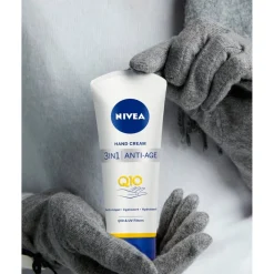 NIVEA Q10 3-in-1 Anti-Age Handcrème