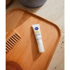 NIVEA Q10 Power Oogcontourcrème