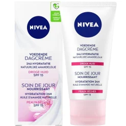 NIVEA Voedende Dagcrème met SPF15