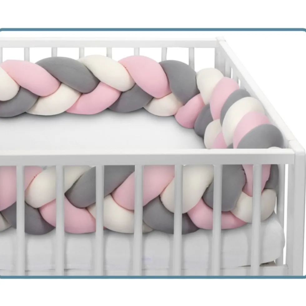 Sevibaby Roze 3-in-1 Braided Bedbumper en Babynest