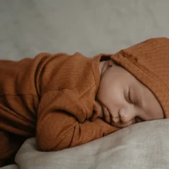 Snoozebaby Toffee Brown Newborn Slaapzak 0-3 mnd