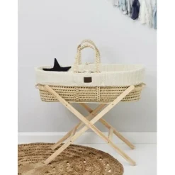 The Little Green Sheep Mozes Mand Knitted Linen