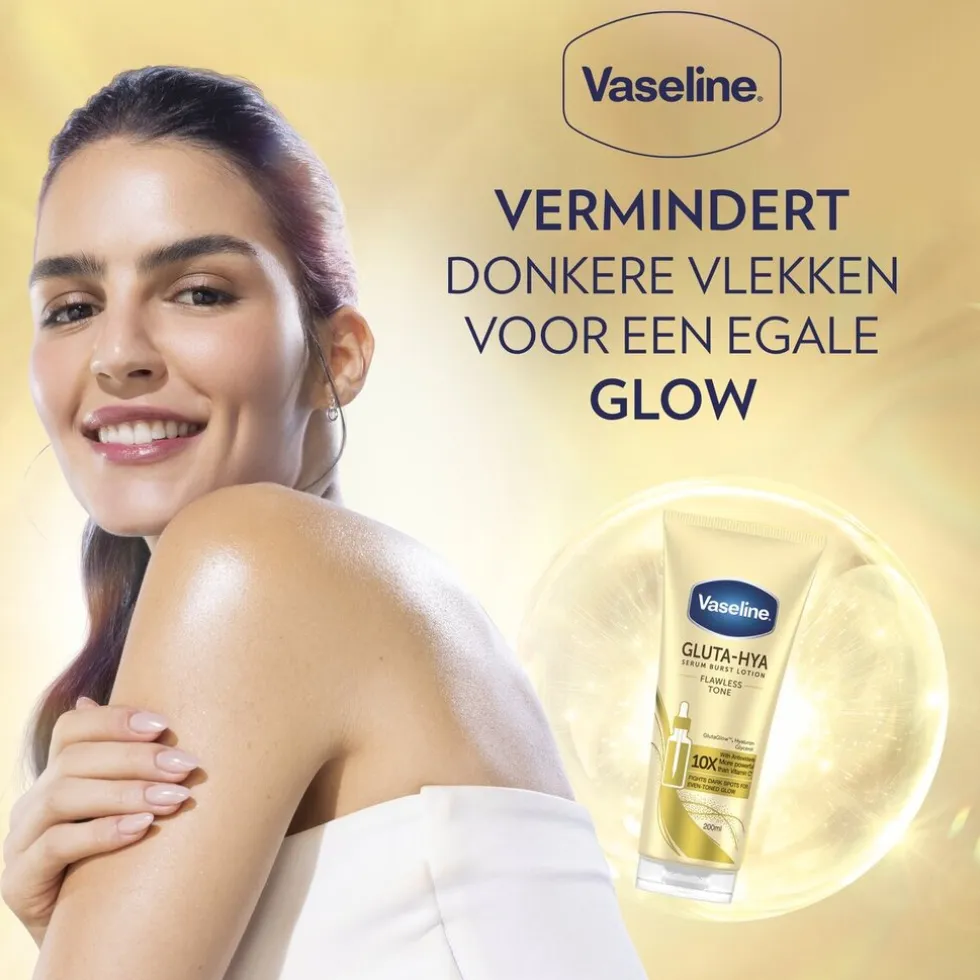 Vaseline Gluta-Hya Flawless Tone Semi Burst Lotion